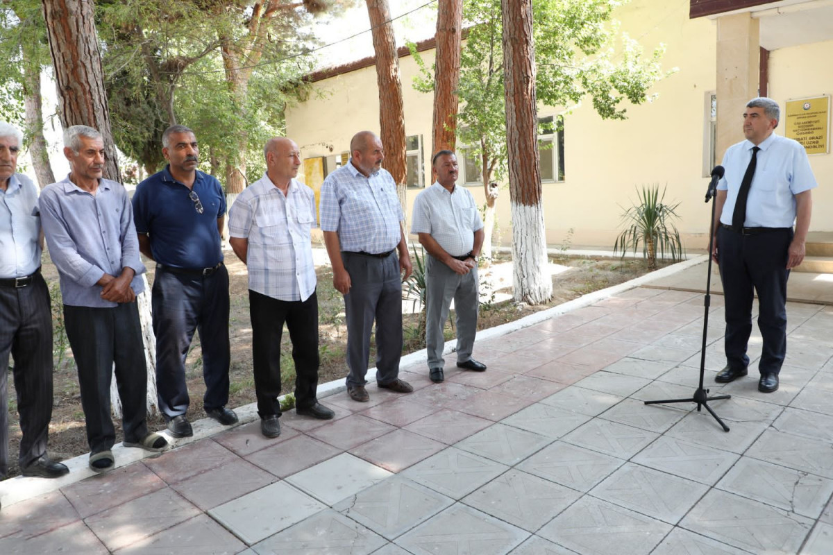 "Səyyar qəbul otağı" bu dəfə Hacıqəhrəmanlı qəsəbə sahibkarları üçün təşkil olunub