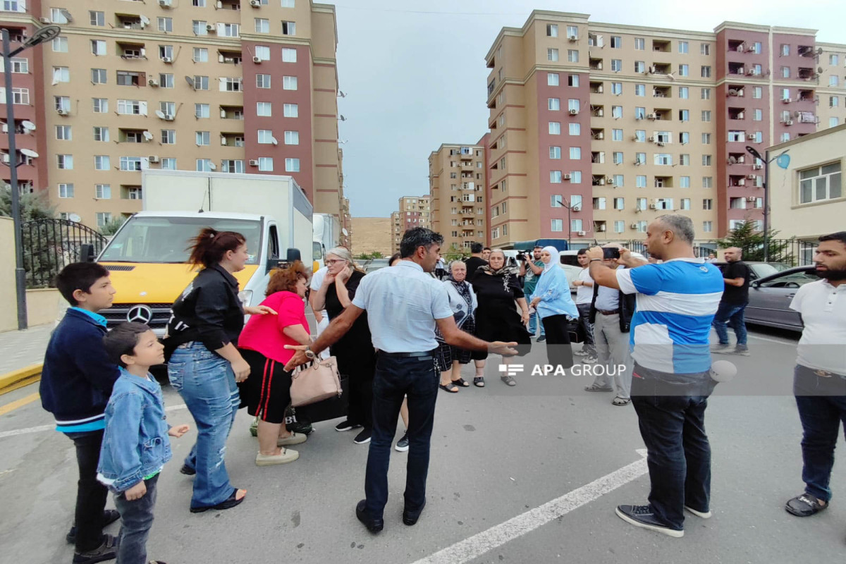 Новые семьи, переселенные в Физули, въехали в свои квартиры -  ОБНОВЛЕНО-3-ФОТО-ВИДЕО