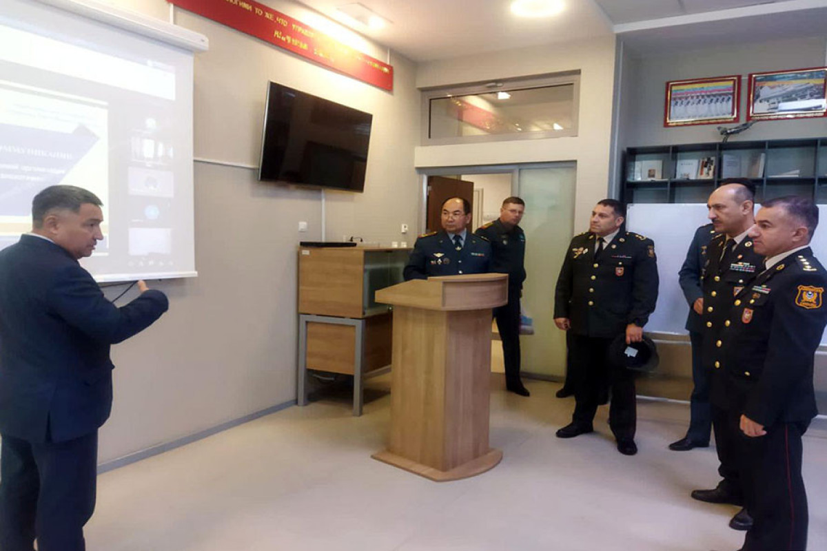 Azərbaycan və Qazaxıstan hərbçiləri arasında işçi görüş keçirilib