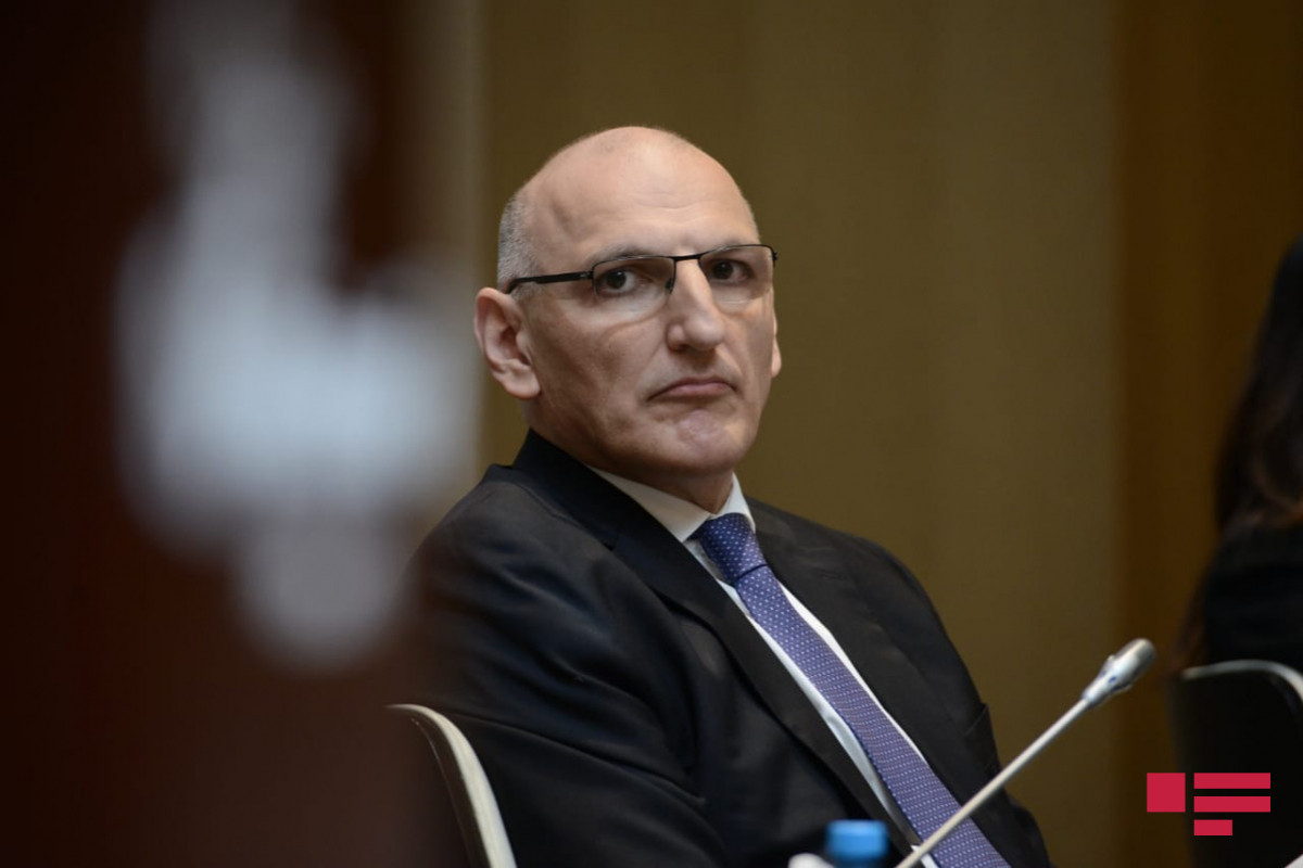 Elçin Əmirbəyov