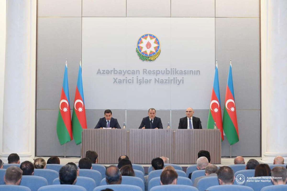 Azərbaycan XİN: Ermənistanı məsuliyyətsiz davranışından çəkindirmək üçün müvafiq tədbirlərin görülməsi zəruridir