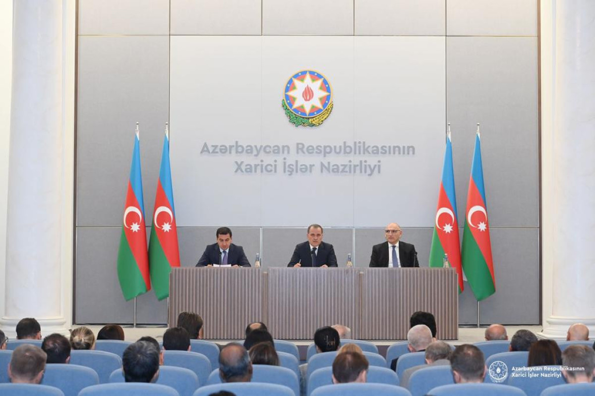 МИД Азербайджана: Необходимо принять соответствующие меры для того, чтобы удержать Армению от безответственных действий