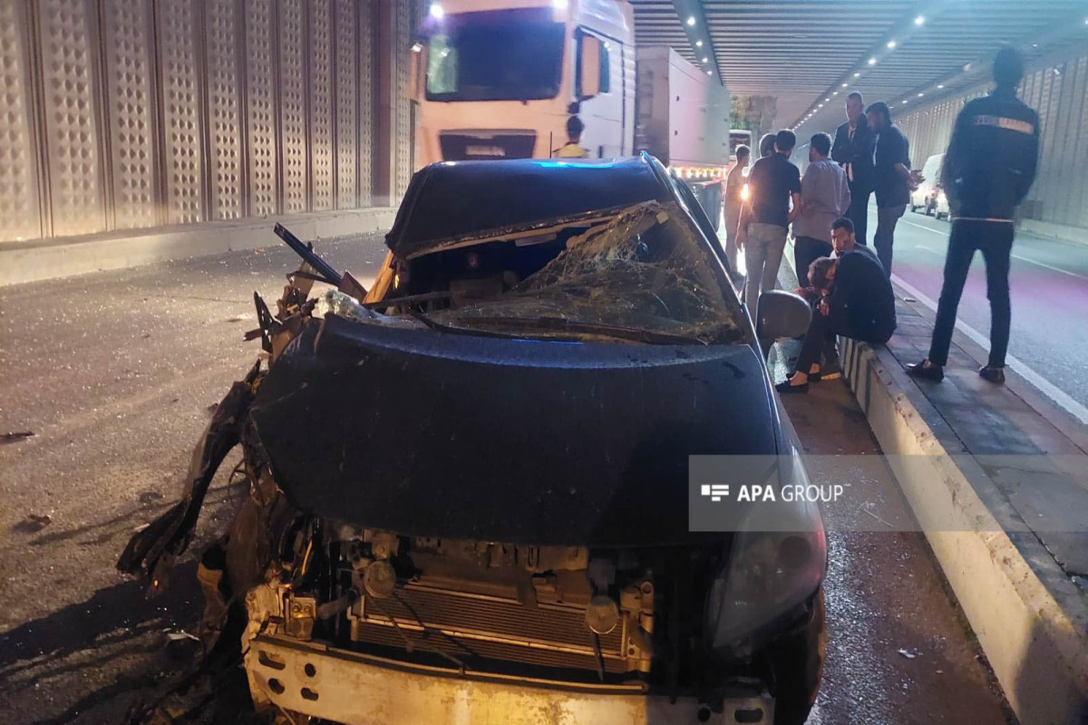 Bakıda yol qəzası zamanı üç nəfər xəsarət alıb - FOTO 