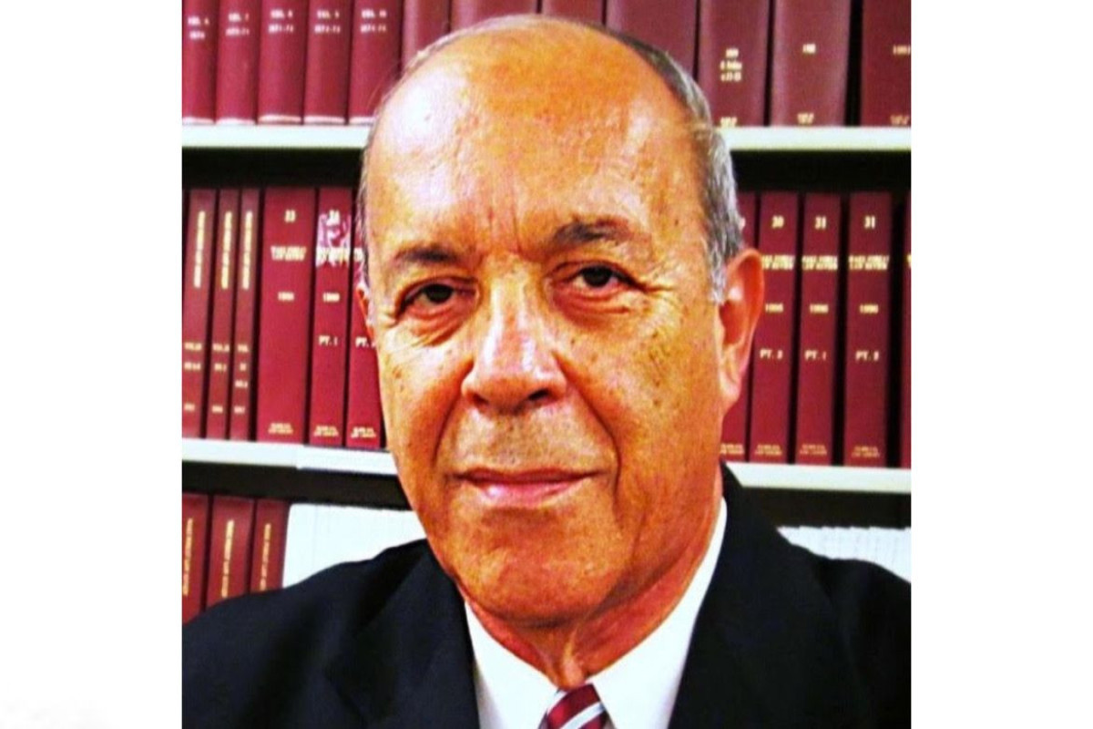 Raoul Contreras, U.S. Marine veteran, political consultant