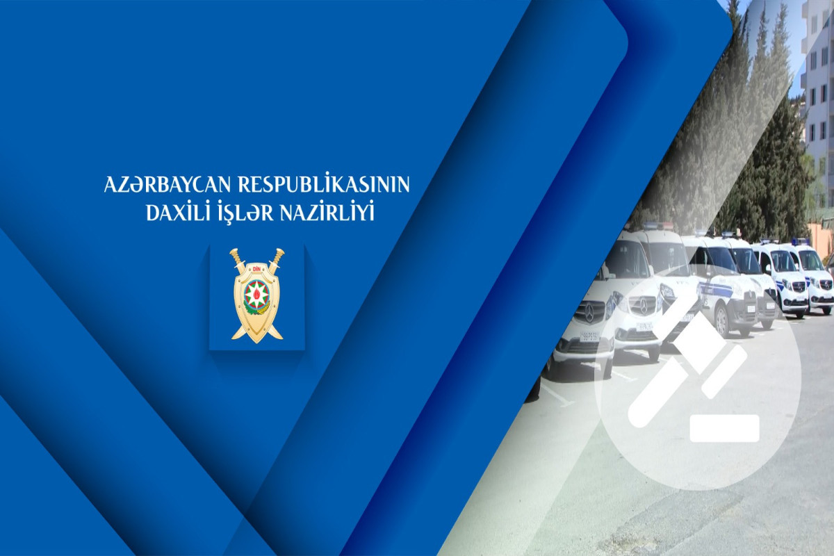 Abşeron sakinlərindən tapança və “Kalaşnikov” avtomatı götürülüb