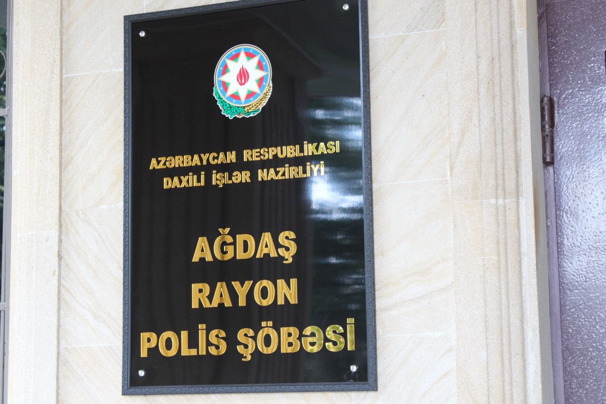 Mağazadan və aptekdən oğurluq edən 14 yaşlı yeniyetmə saxlanılıb