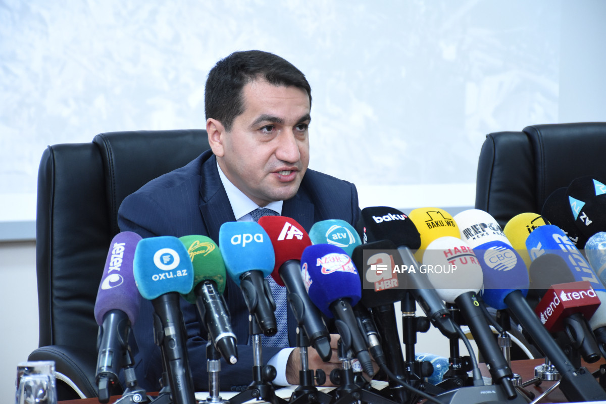 Hikmət Hacıyev: Qarabağdakı marionet rejim ləğv edilməlidir