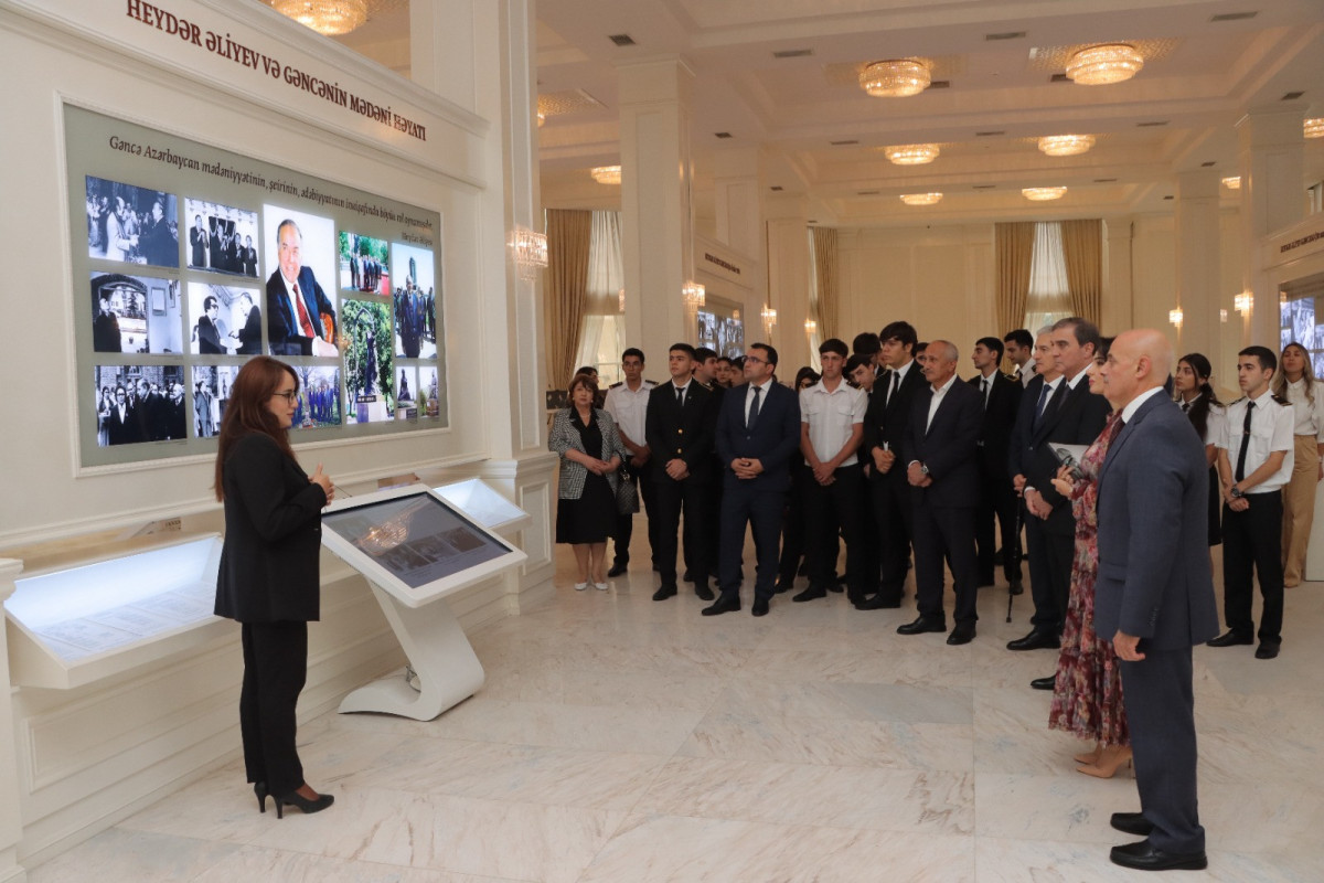 Gəncədə Mir Cəlal Paşayevin ev-muzeyində Ulu Öndərin 100 illiyinə həsr olunmuş tədbir keçirilib - FOTO 