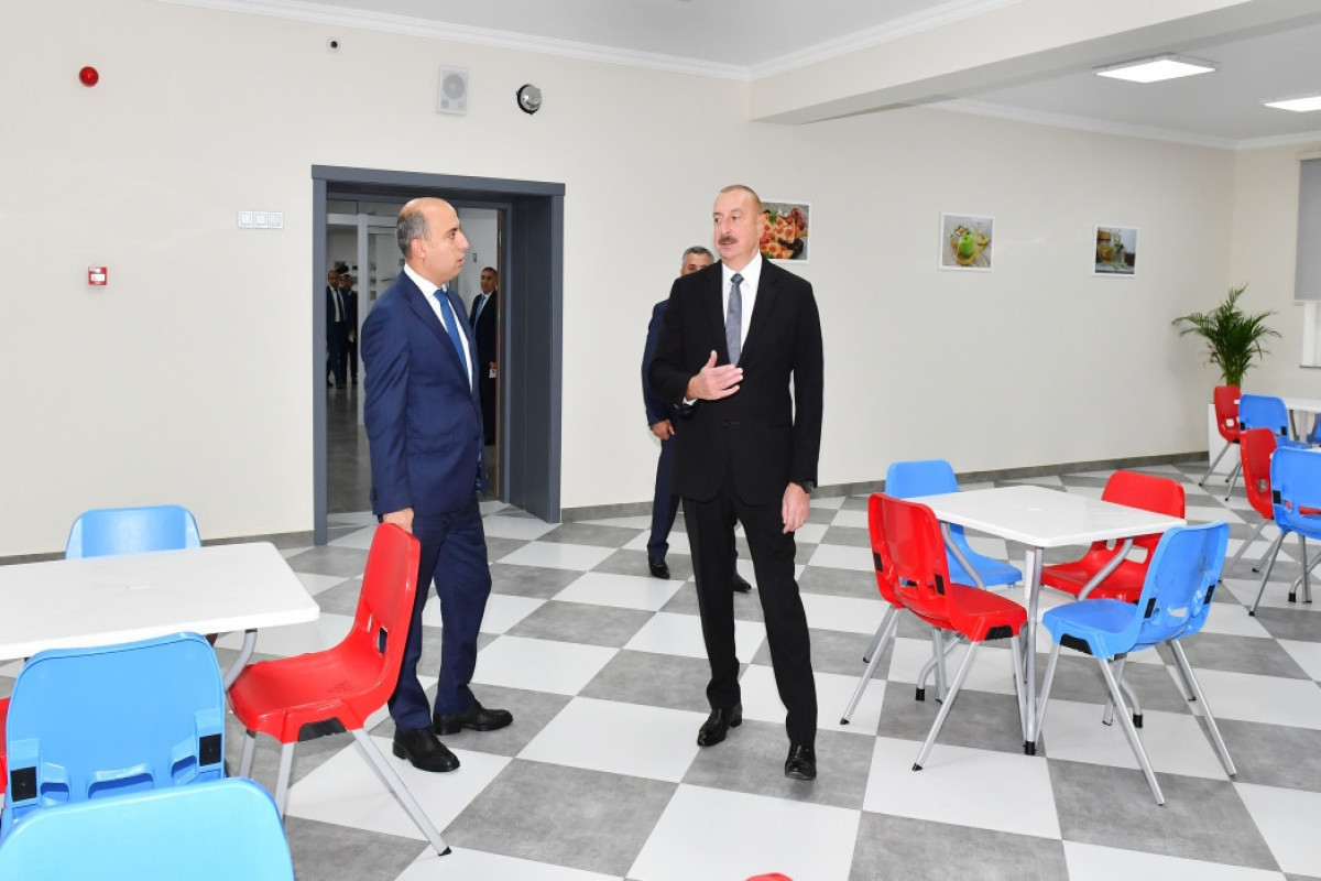 Президент принял участие в открытии нового здания средней школы № 11 города Хырдалан-ФОТО -ОБНОВЛЕНО 