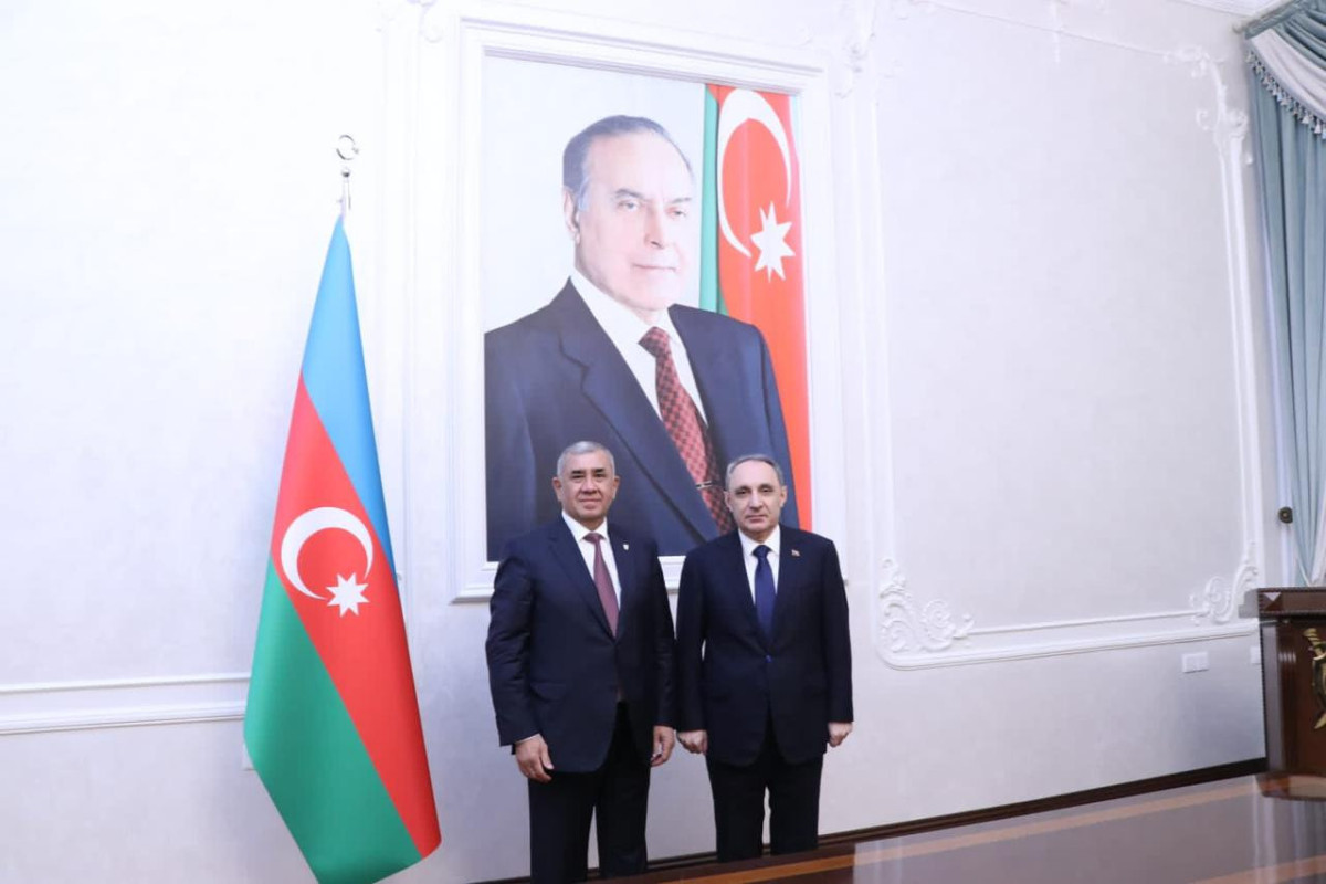 Kamran Əliyev Özbəkistan Baş prokuroru ilə görüşüb