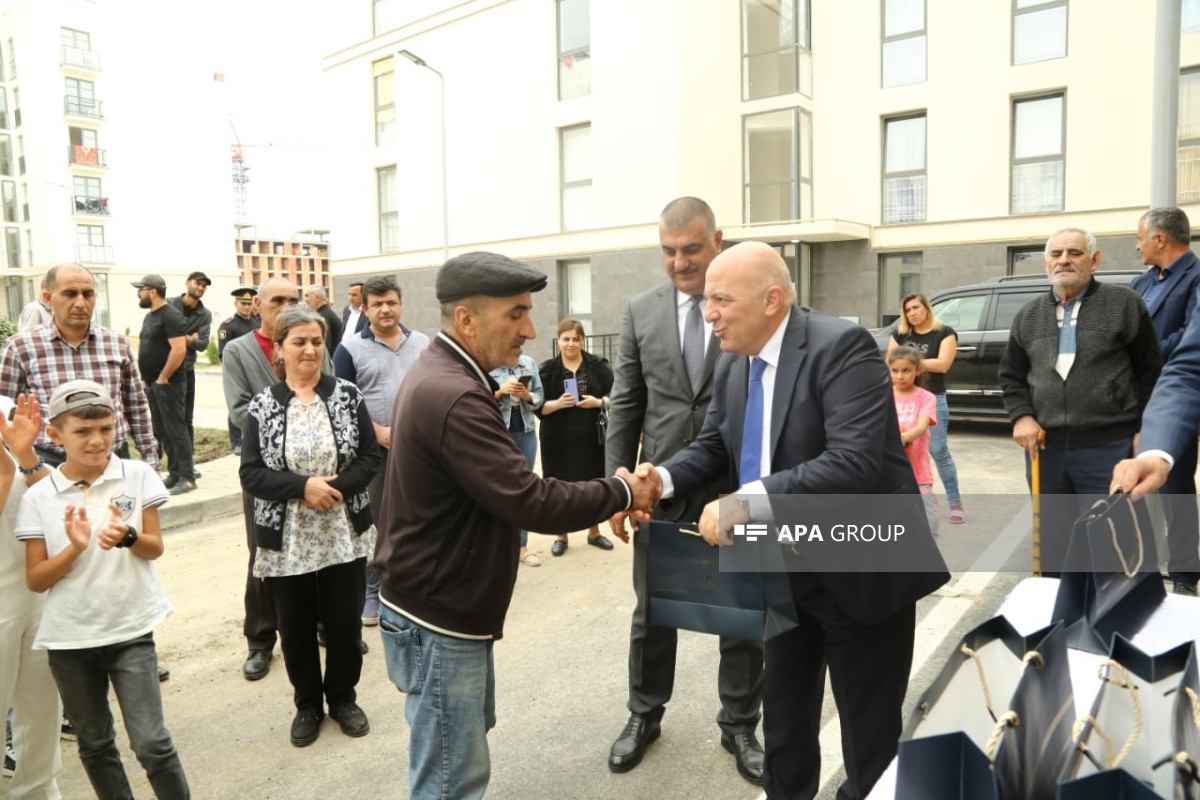 Füzuliyə köçən daha 73 sakinə mənzillərinin açarları təqdim olunub - YENİLƏNİB-1  - FOTO 