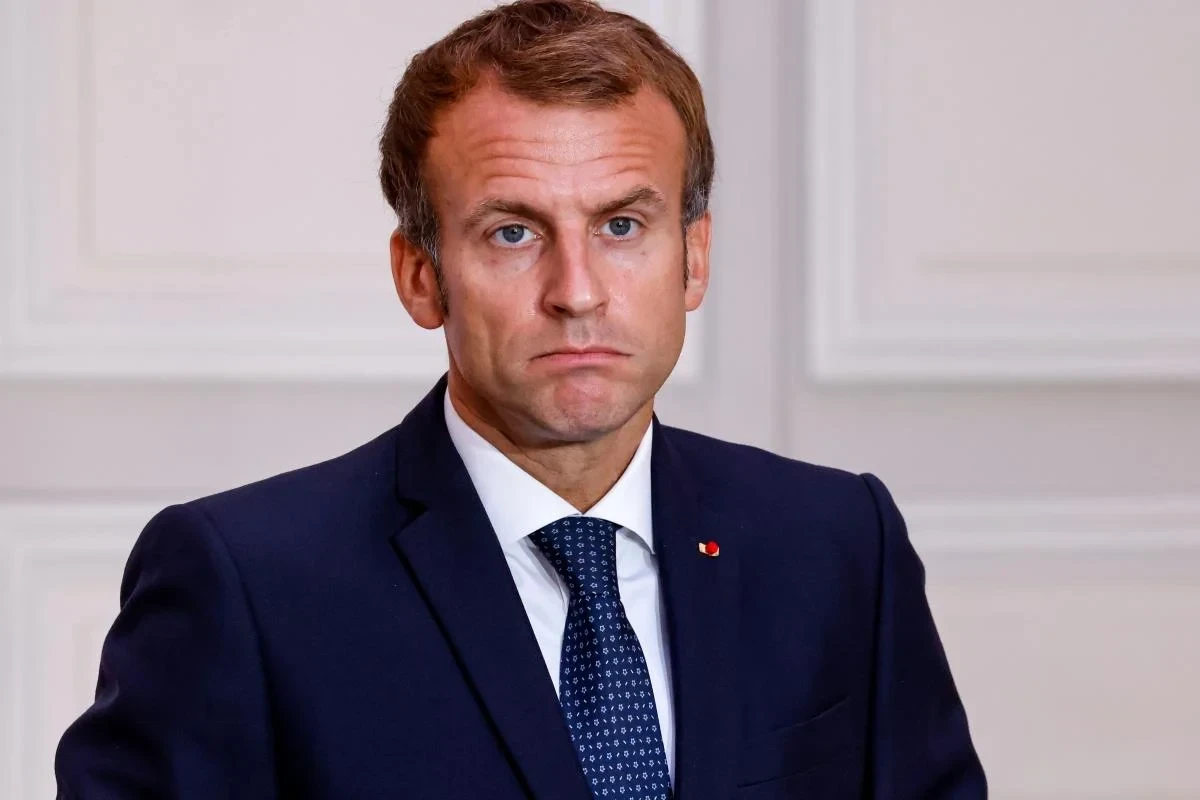 Макрон: Посол Франции в Нигере взят в заложники