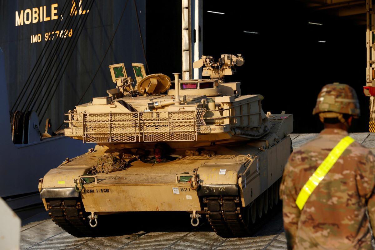 Ukraynaya Abrams tanklarının yeni partiyası gətiriləcək