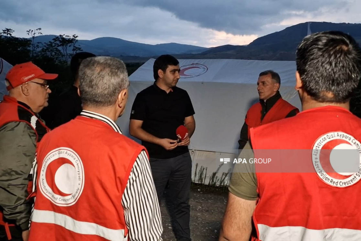Bakıdan göndərilən 40 ton un yüklü karvan 20 gündür Ağdam-Xankəndi yolunda gözləyir - FOTO  - VİDEO 