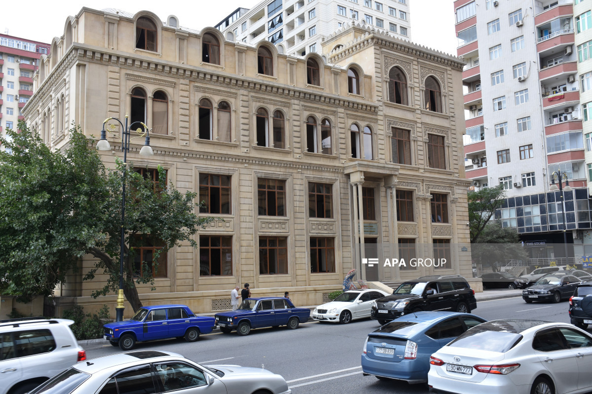 İcma: Qanunsuz erməni silahlı dəstələri tərksilah edilməli və xunta rejimi ləğv olunmalıdır