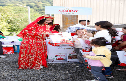 “Azerçay” “Təhsil evdən başlayır” layihəsinə dəstək verib - FOTO 