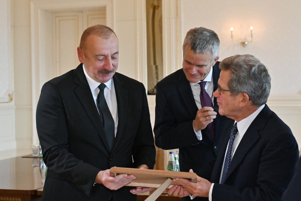 President of Azerbaijan Ilham Aliyev received Chair of bp Board-UPDATED 