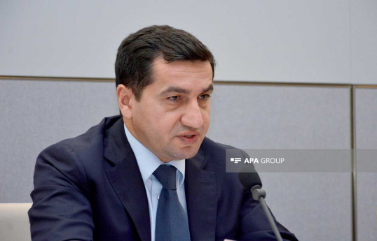 Hikmət Hacıyev: Azərbaycan nümayiş etdirdi ki, heç bir şəkildə mülki obyektlərə zərbə endirmədi