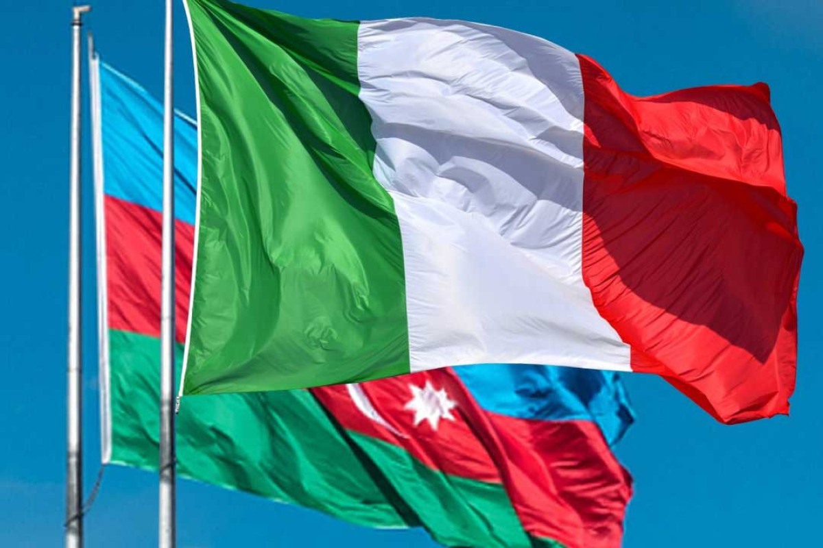 Azerbaijan negotiates with Italy to purchase weapons worth EUR 1-2 bln