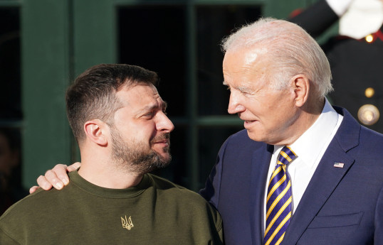 Ukraine's President Volodymyr Zelenskiy and US President Joe Biden