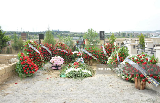 Rəssam Alagöz Salahova dəfn olunub - FOTO 