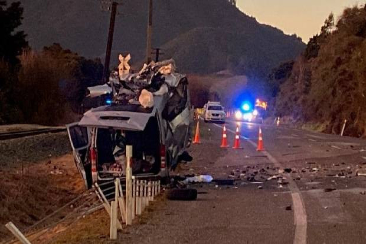 В Аргентине грузовик упал с обрыва: погибли семь военных