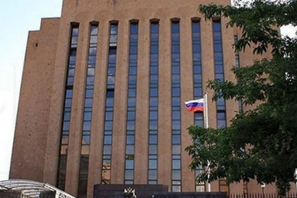 Unknown persons throw paint on gates of Russian embassy in Yerevan