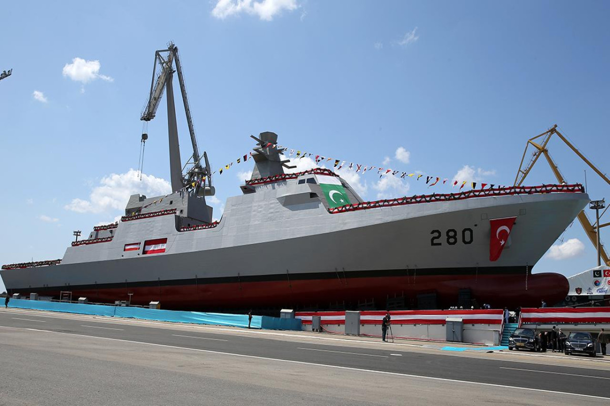 Türkiyənin Pakistan üçün istehsal etdiyi 2 patrul gəmisi suya buraxılıb
