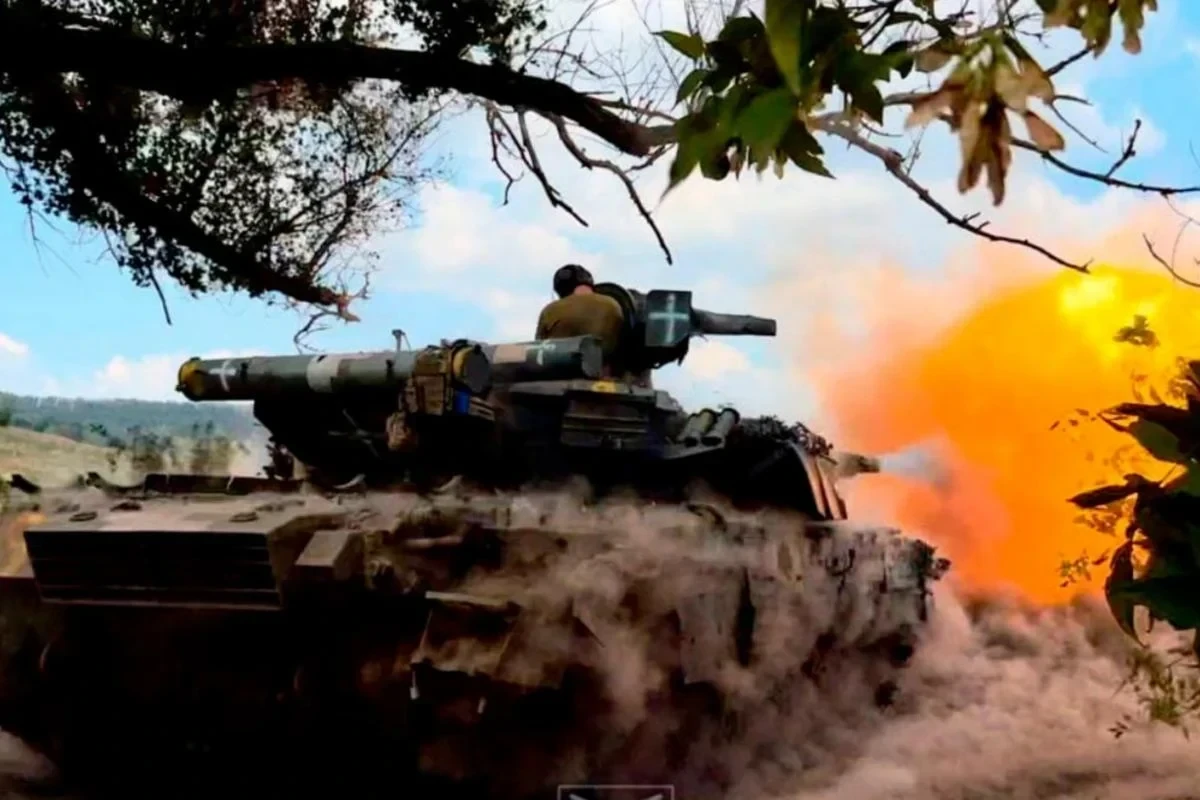 Ukrayna ordusu Rusiyanın 4 sursat anbarını məhv edib