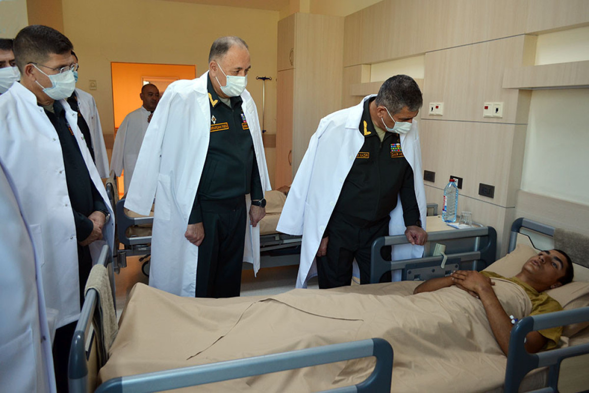 Закир Гасанов навестил в госпитале военнослужащих, получивших ранение в ходе локальных антитеррористических мероприятий в Карабахе - ВИДЕО-ФОТО 