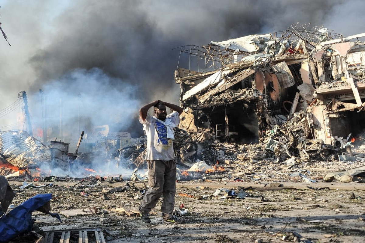 Somalidə törədilən terror aktı nəticəsində 27 nəfər ölüb