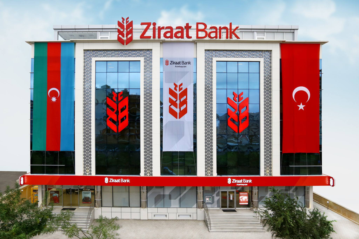 "Ziraat Bank Azərbaycan" Heydər Əliyevin 100 illik yubileyinə həsr edilən layihə keçirib - <span class="red_color">VİDEO
