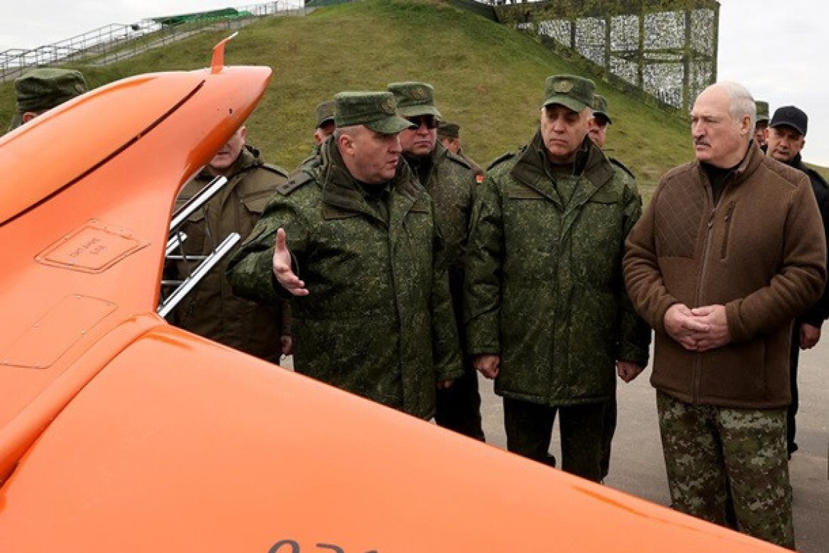 Лукашенко запретил запускать и производить дроны в Беларуси