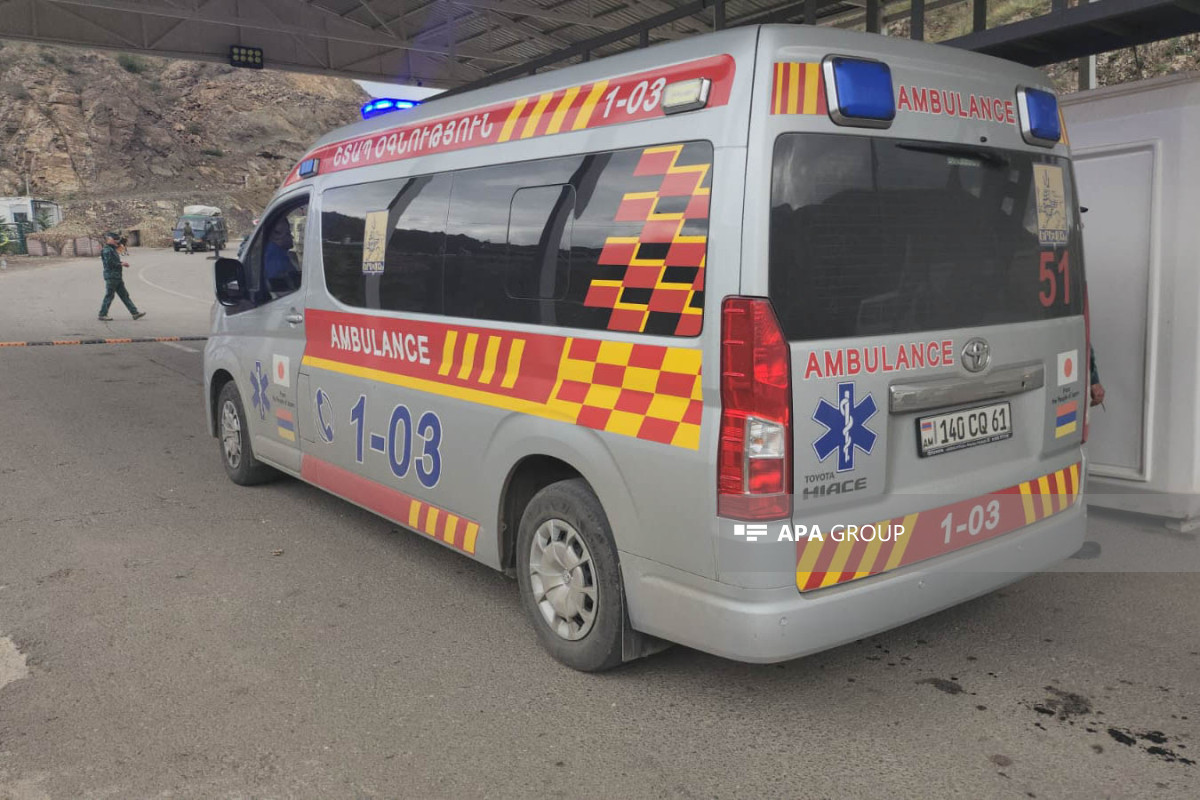 Машины скорой помощи прибыли в Ханкенди из Еревана-<span class="red_color">ФОТО