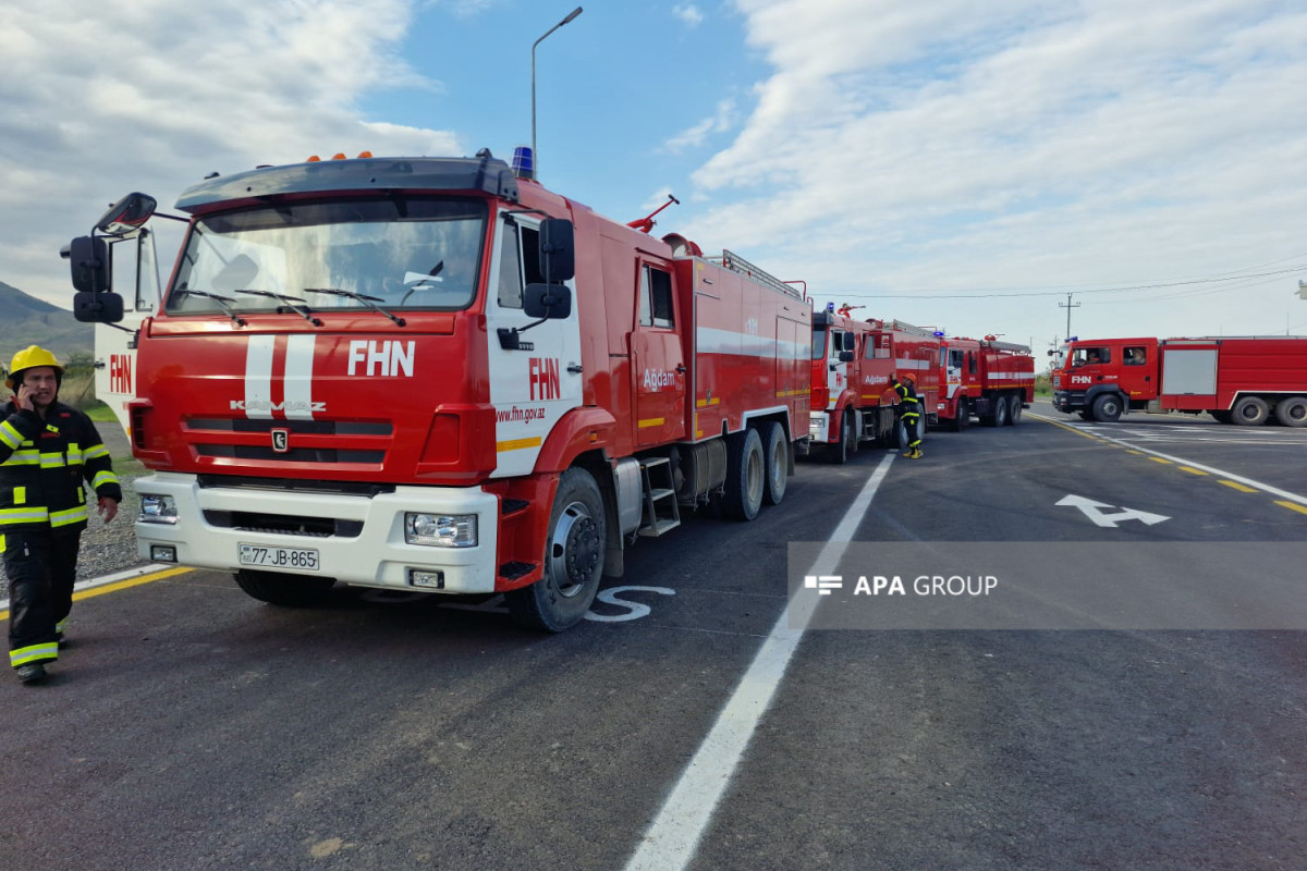 15 special fire-fighting vehicles of MES and fire brigades dispatched to Khankendi-PHOTO -VIDEO -UPDATED 