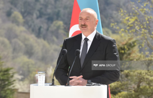 Prezident qanunsuz erməni silahlı qüvvələrinin tərk-silah prosesinin həyata keçirildiyini Blinkenə bildirib