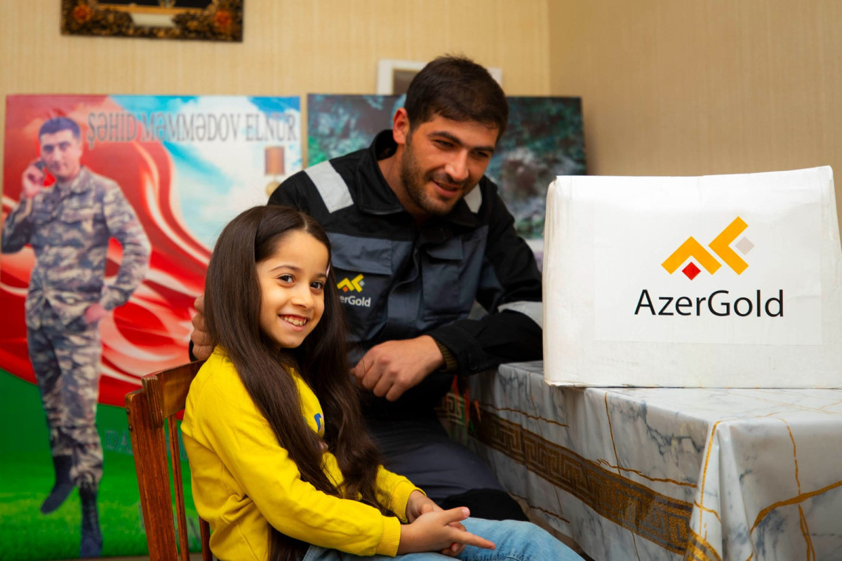 Сотрудники ЗАО «AzerGold» навестили семьи шехидов в Дашкесанском районе-ФОТО 