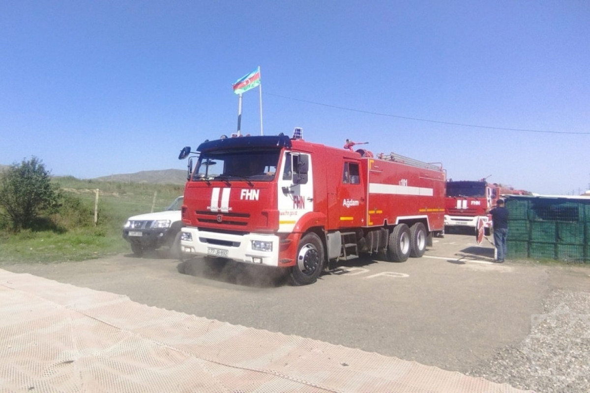 Special fire-fighting vehicles of Azerbaijani MES sent to Garabagh region