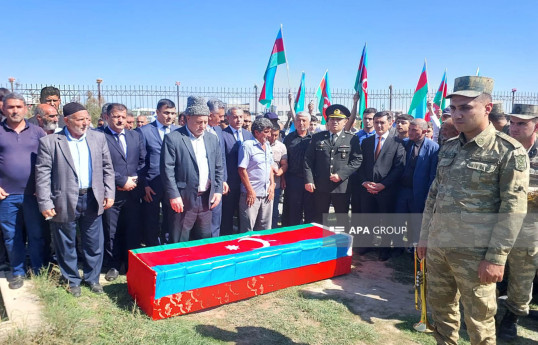 30 il əvvəl Füzulidə itkin düşən şəhid Əhməd Babaşovun qalıqları Biləsuvarda dəfn edilib - YENİLƏNİB  - FOTO 