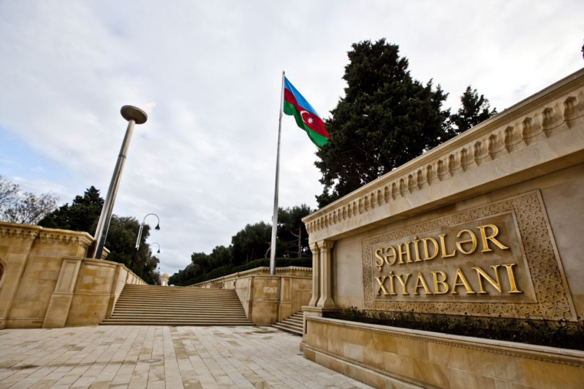 Konqo Respublikasının Prezidenti Şəhidlər xiyabanını ziyarət edib