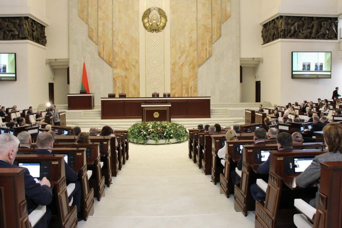 Belarus Avropada Adi Silahlı Qüvvələr müqaviləsini dayandırır