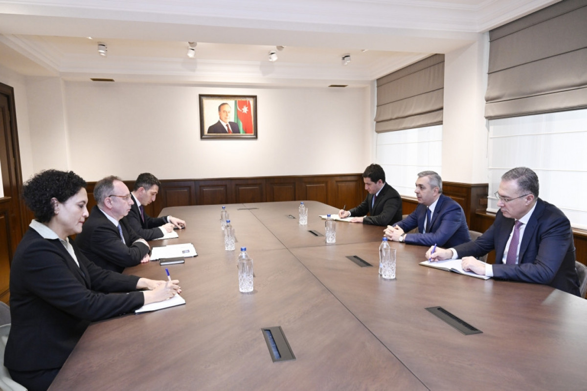 Samir Nuriyev Asiya İnkişaf Bankının departamentinin Baş direktoru ilə görüşüb