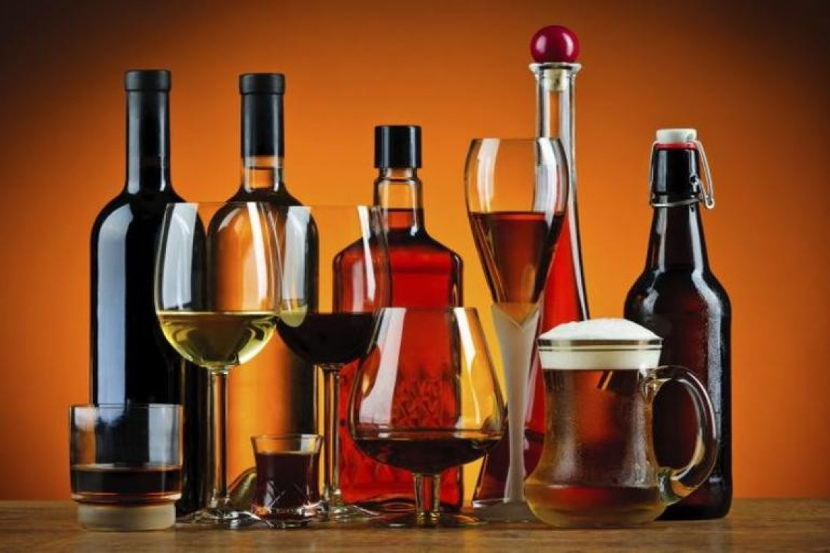 В Азербайджане определяются новые условия в сфере импорта и производства алкогольной продукции
