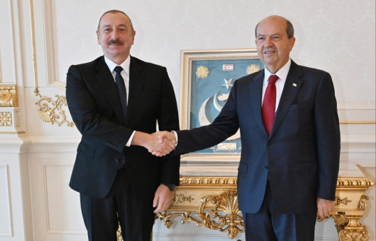Ersin Tatar Prezident İlham Əliyevə zəng edib