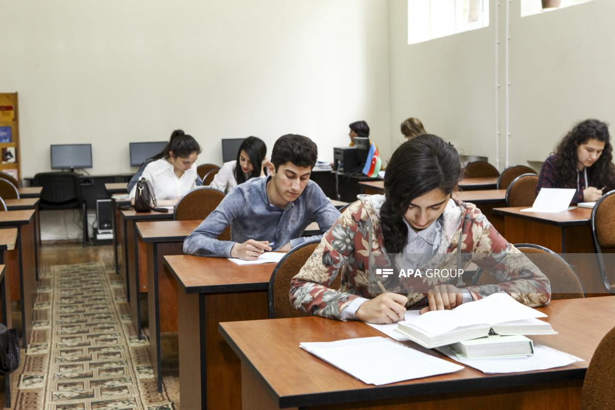 В Азербайджане 21 апреля состоится выпускной экзамен