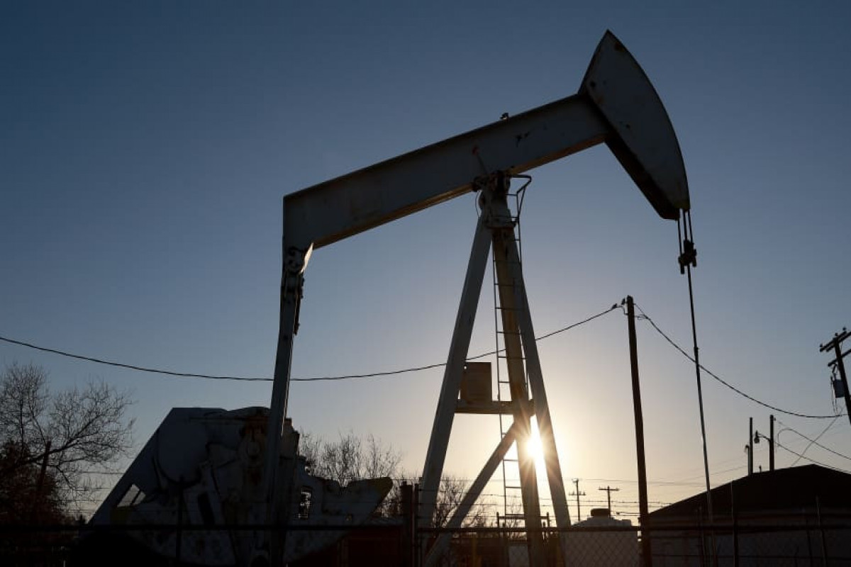 Oil prices edge up on escalation in Middle East tensions