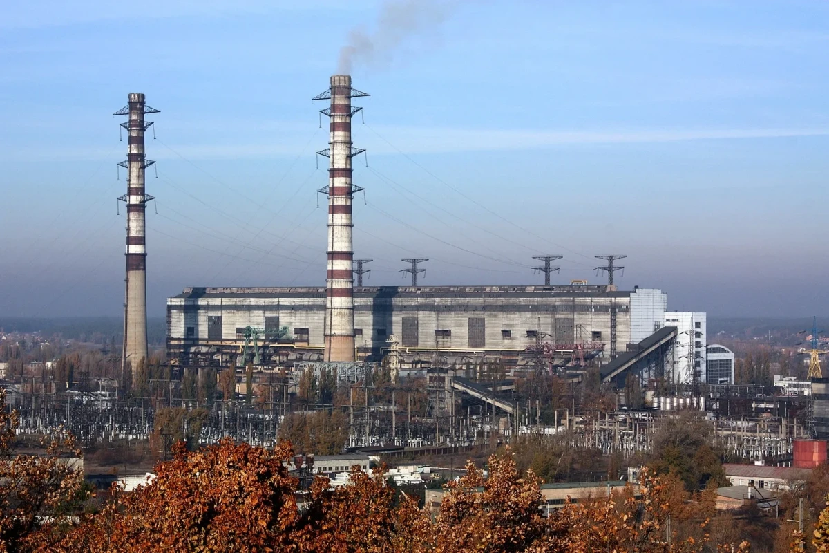 Kiyevin ən güclü elektrik stansiyası dağıdılıb