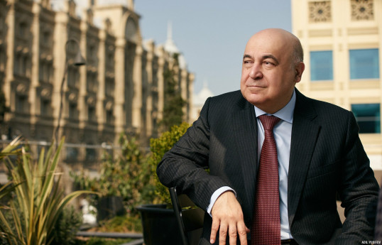 Xalq yazıçısı Çingiz Abdullayev reanimasiyaya yerləşdirilib