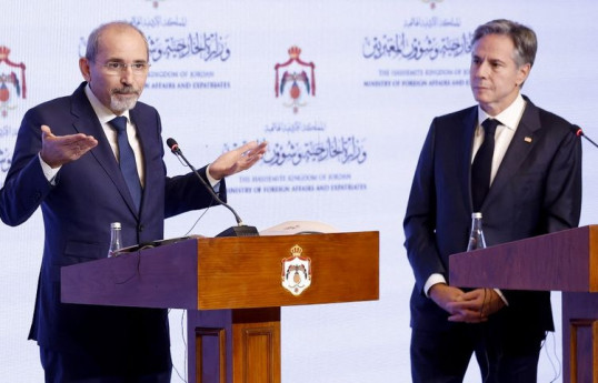 Blinken iordaniyalı həmkarı ilə İran ətrafındakı vəziyyəti müzakirə edib