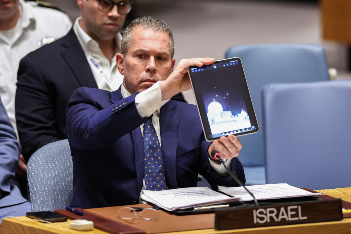 Israeli and Iranian ambassadors trade accusations during UN Security Council session